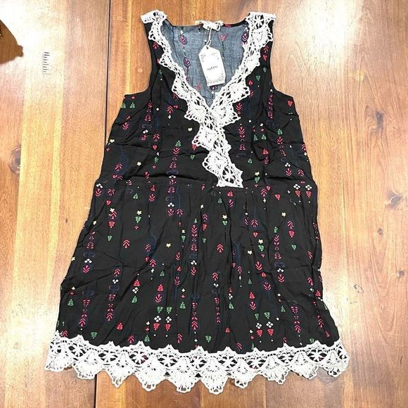 Entro Plum Floral Button Up Sleeveless Mini Dress main image 1